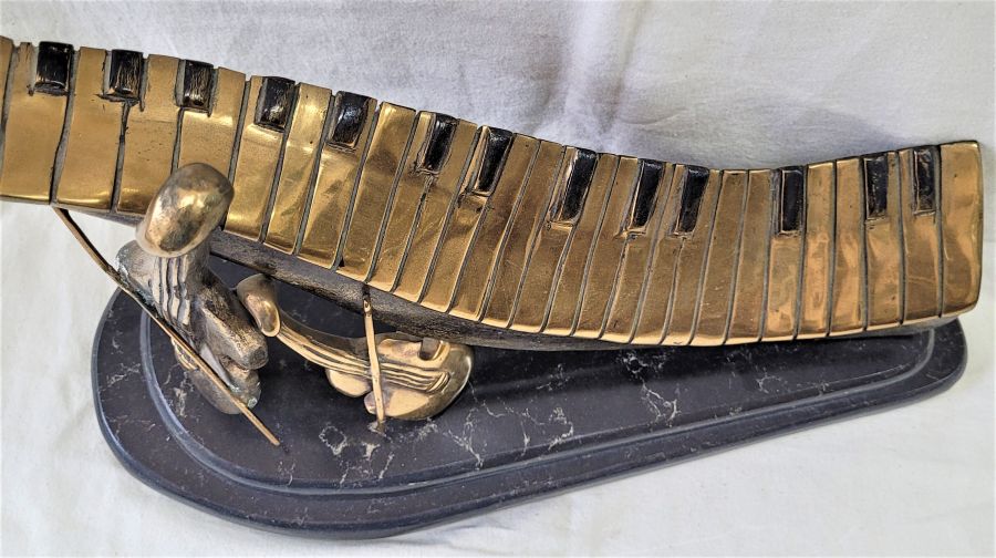 Cello piano violin sculpture - Image 7