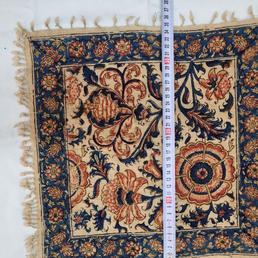 Vintage square Qalamkari flower - Image 4