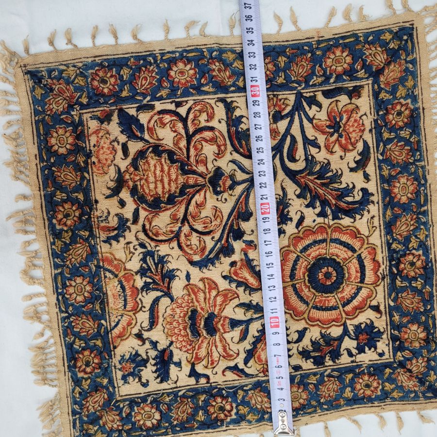Vintage square Qalamkari flower - Image 5