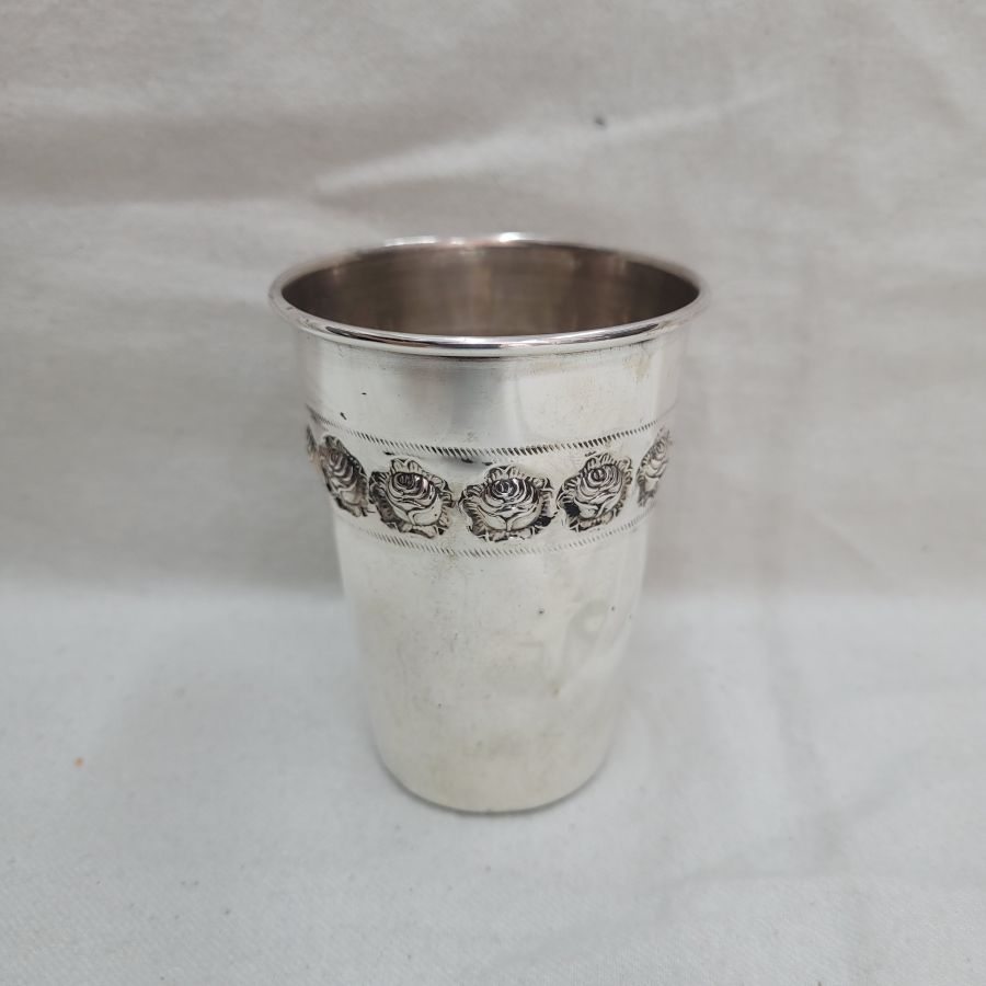 Handmade sterling silver goblet rose flowers Kiddush chalice floral engravings classic design around cup. Dimension diameter 6.5 cm X 8.5 cm approximately.