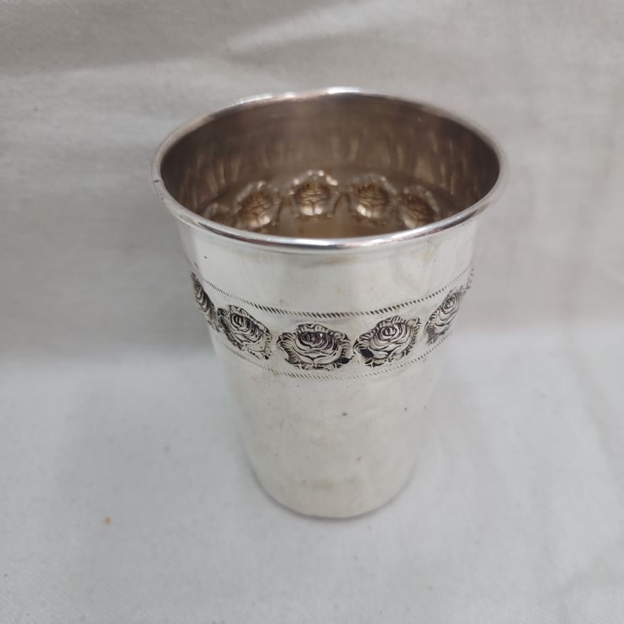 Silver goblet rose flowers - Image 7