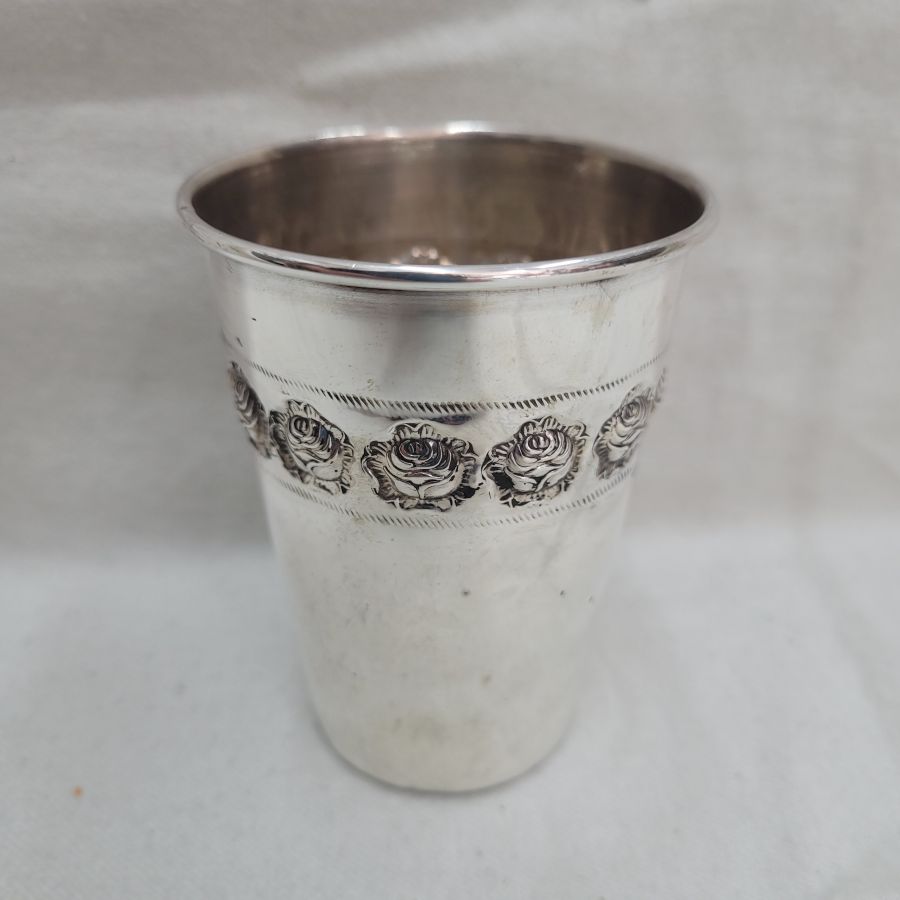 Handmade sterling silver goblet rose flowers Kiddush chalice floral engravings classic design around cup. Dimension diameter 6.5 cm X 8.5 cm approximately.