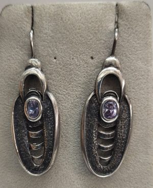 Sterling silver earrings bleu Topaz oval shape contemporary style. Price does not include local import tax, import tax is on buyer responsibility.