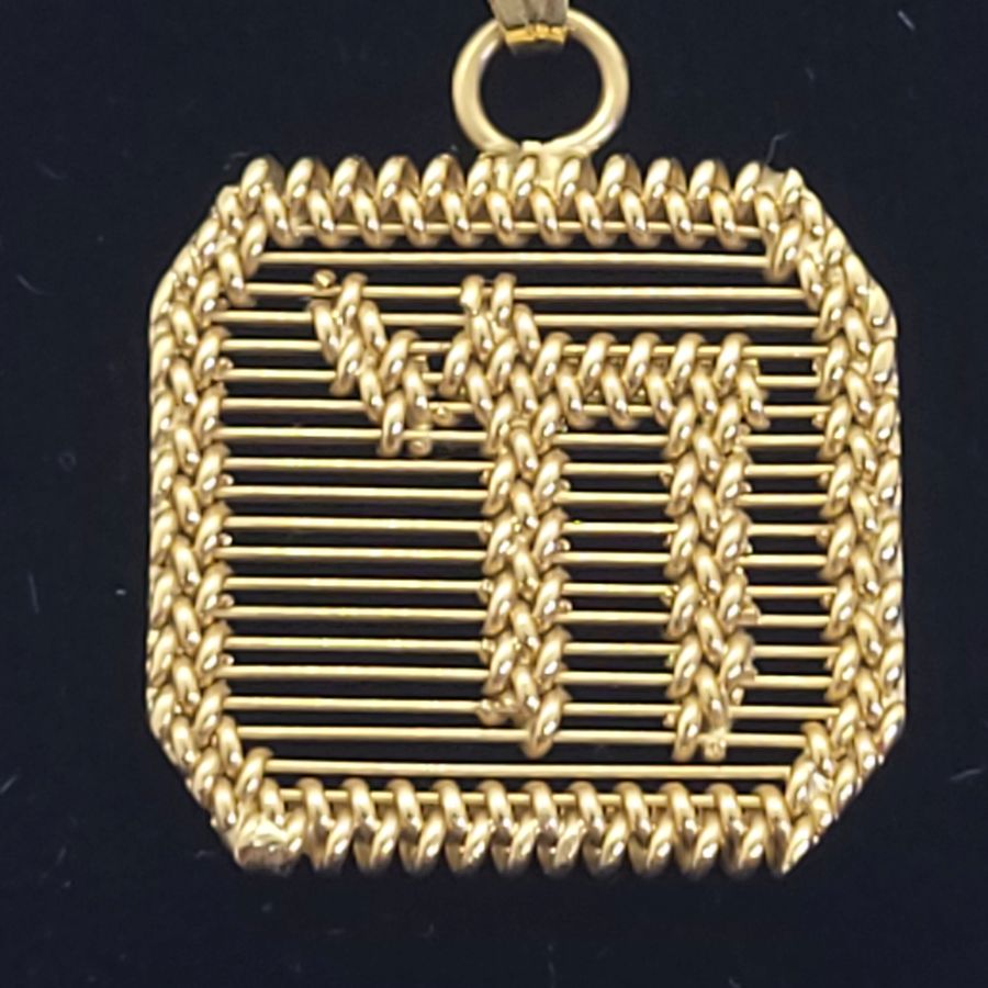 Gold Hay braded frame - Image 6